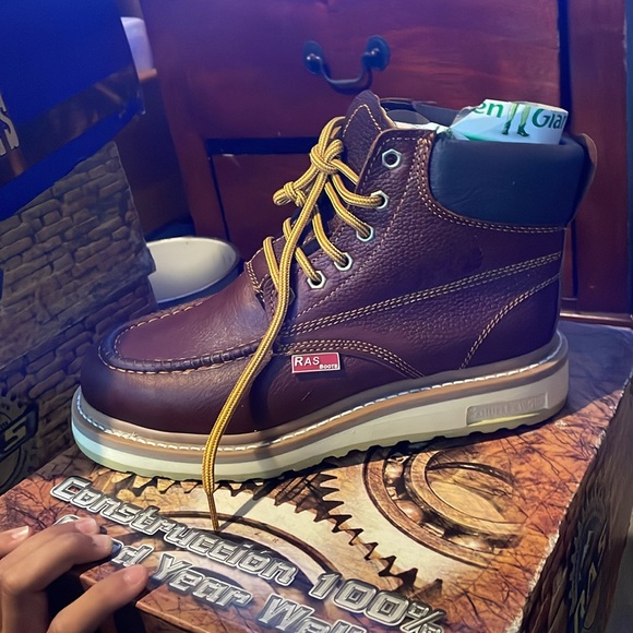 Mens work boots - Picture 3 of 4